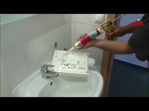 Kézszárító felragasztása (videó)